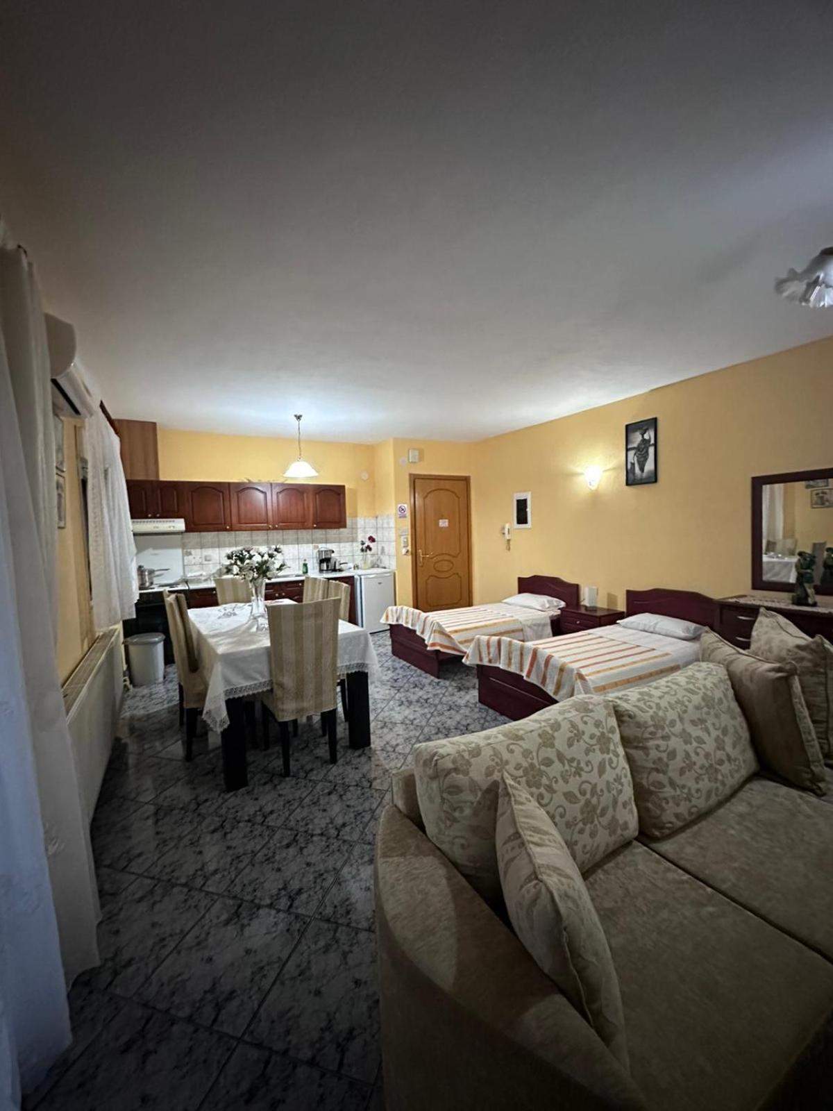 Κωστασ Μουστακλησ Appartement Krinídhes Buitenkant foto